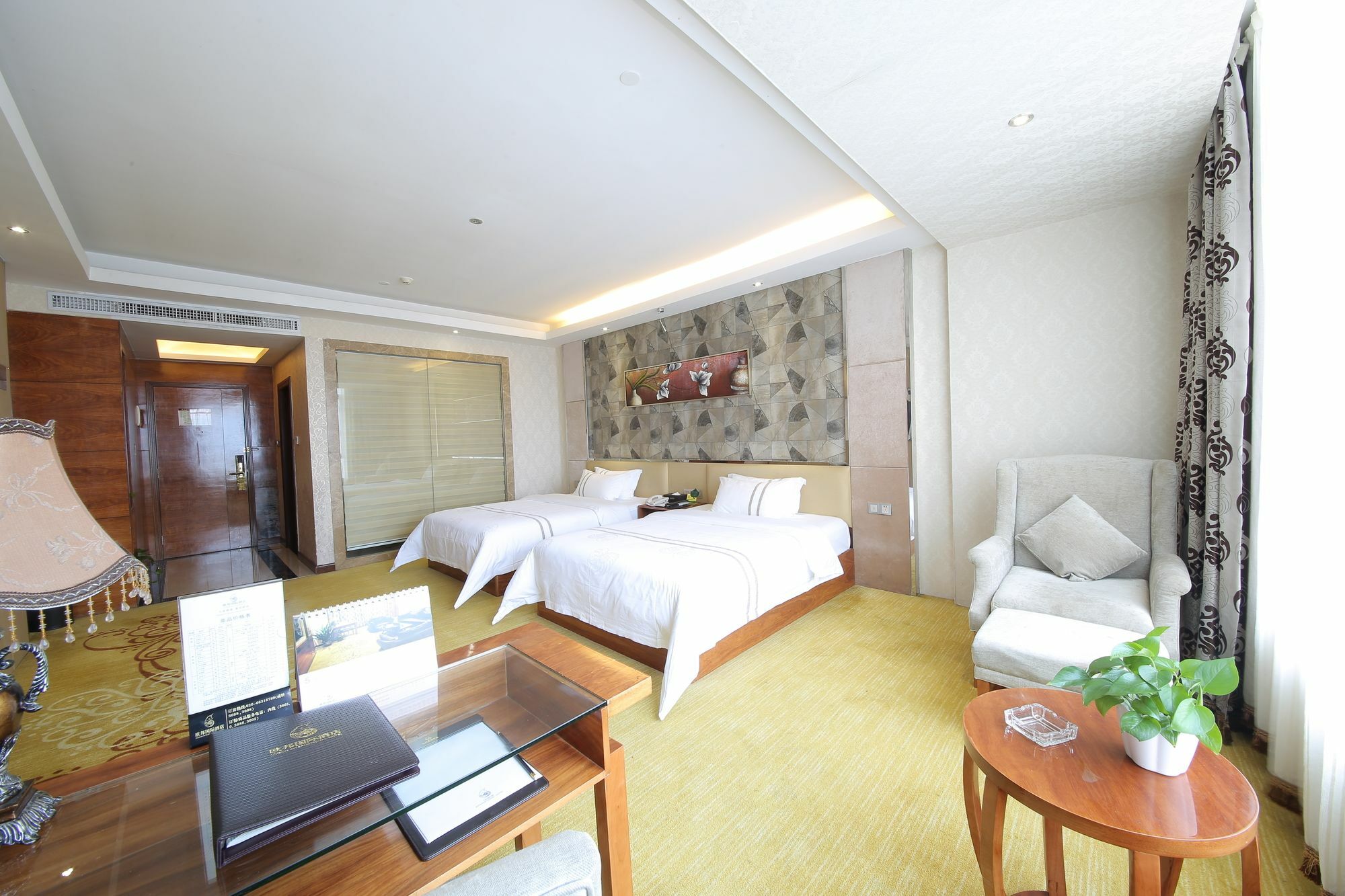 Oubon International Hotel Kanton Exteriér fotografie